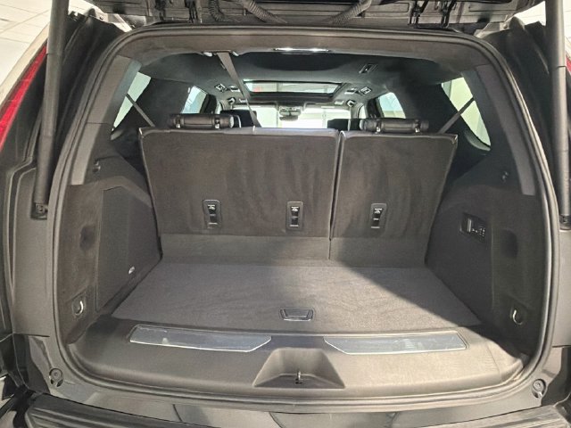 Used 2024 Cadillac Escalade Sport Platinum w/ LPO, ONYX Package AWD/4WD image 22