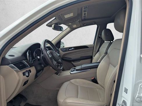 Used 2015 Mercedes-Benz ML 350 4MATIC image 12