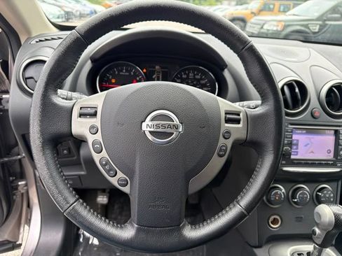 Used 2013 Nissan Rogue SL AWD/4WD image 10
