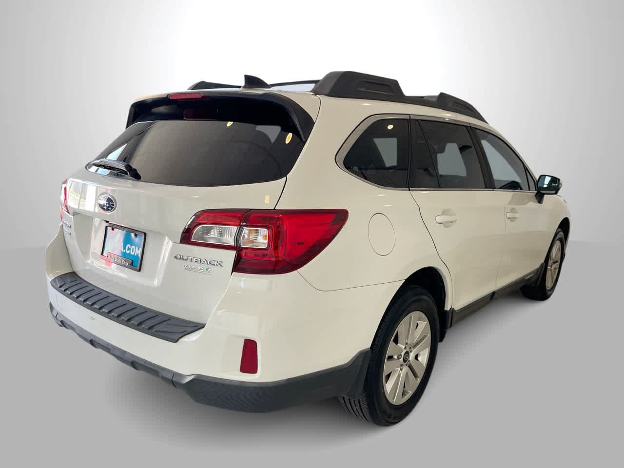 Used 2017 Subaru Outback 2.5i Premium AWD/4WD image 8