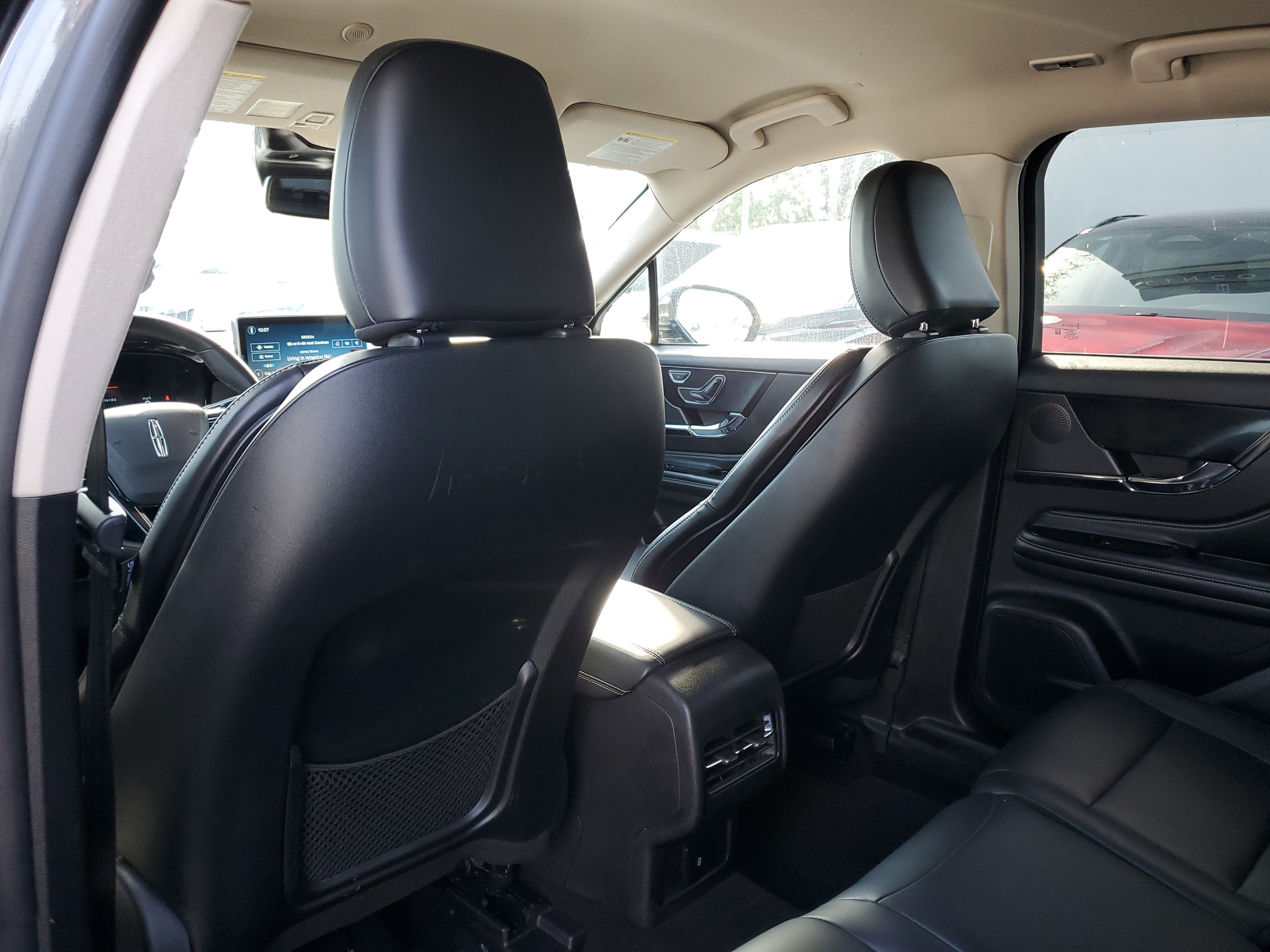 Certified 2024 Lincoln Corsair FWD image 11