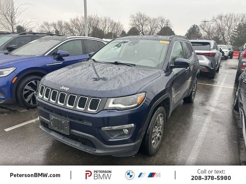 Used 2017 Jeep Compass Latitude w/ Popular Equipment Group image 1