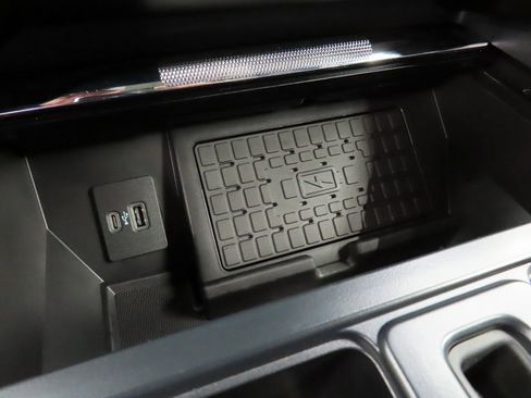 Used 2024 Ford F150 Lariat w/ Equipment Group 502A High image 67