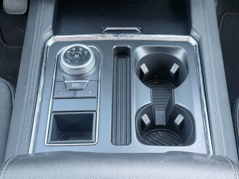 Used 2024 Ford Expedition Max XLT RWD image 20