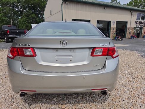 Used 2010 Acura TSX V6 Sedan FWD image 8