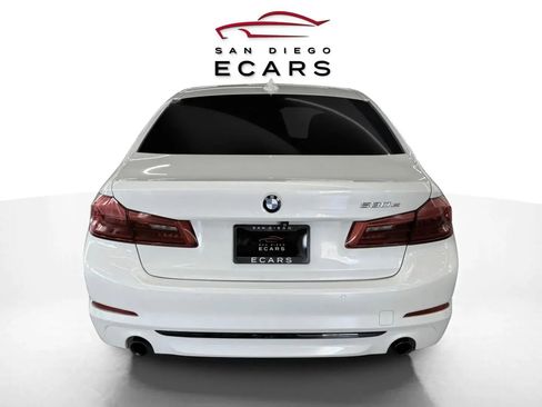 Used 2019 BMW 530e w/ Convenience Package image 6