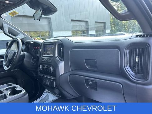 Certified 2022 Chevrolet Silverado 1500 Custom Trail Boss AWD/4WD image 29