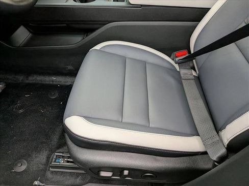 New 2026 Honda Prologue Touring image 4