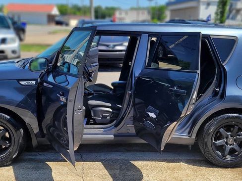 Used 2015 Kia Soul ! w/ Sun & Sound Package image 15