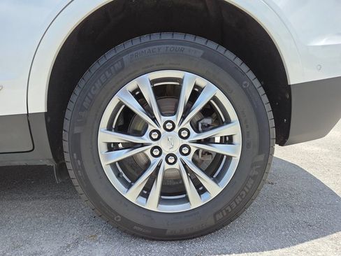 Used 2023 Cadillac XT5 Premium Luxury w/ Technology Package AWD/4WD image 21