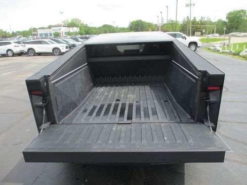 Used 2025 Tesla Cybertruck AWD Crew Cab image 6