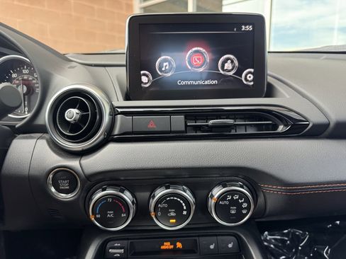 Used 2023 MAZDA MX-5 Miata Grand Touring w/ Appearance Package image 19