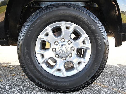 Used 2022 RAM 3500 Laramie image 23