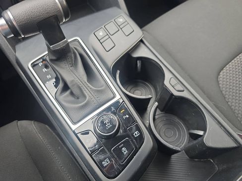 Used 2023 Kia Sportage LX AWD/4WD image 34