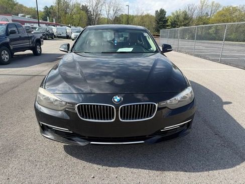 Used 2014 BMW 328i xDrive Sedan AWD/4WD image 2