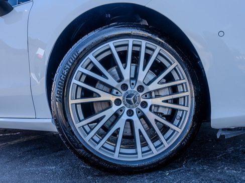 Used 2025 Mercedes-Benz CLA 250 image 29