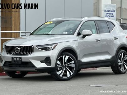 Certified 2025 Volvo XC40 B5 Plus