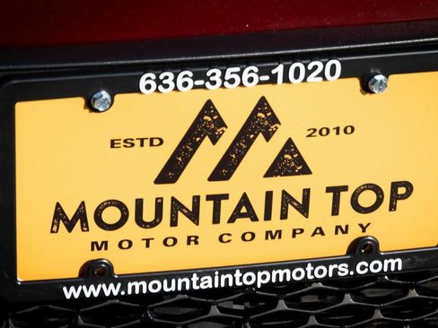 Used 2020 Chrysler Pacifica Touring-L image 24