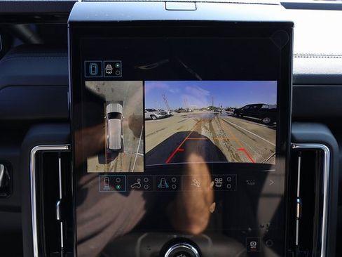 New 2026 GMC Yukon XL Denali w/ Denali Reserve Package image 21