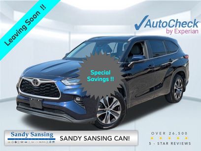 Used 2023 Toyota Highlander XLE