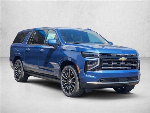 New 2026 Chevrolet Suburban High Country AWD/4WD image 7