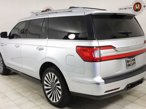 Used 2018 Lincoln Navigator Reserve w/ Technology Package AWD/4WD image 4