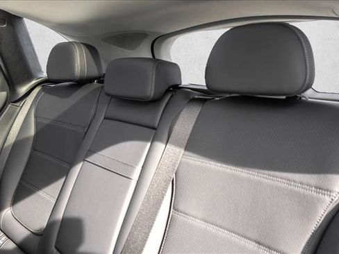 Certified 2026 Mercedes-Benz GLC 300 4MATIC image 23