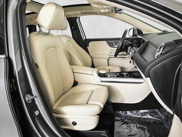 Used 2023 Mercedes-Benz GLA 250 4MATIC image 23