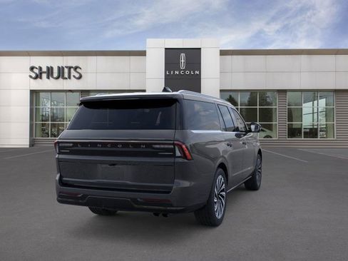 New 2025 Lincoln Navigator L Black Label image 8