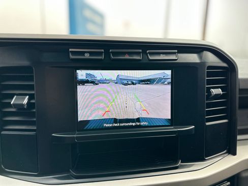 Used 2024 Ford F250 XL w/ XL Off-Road Package image 5