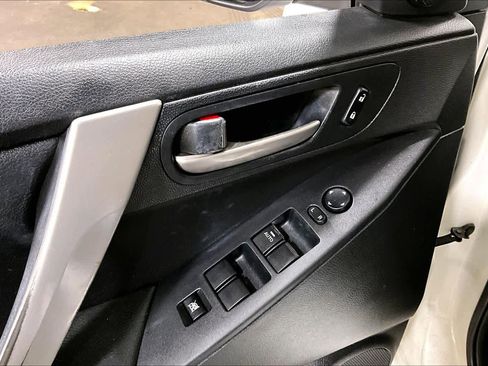 Used 2010 MAZDA MAZDA3 s Grand Touring image 35