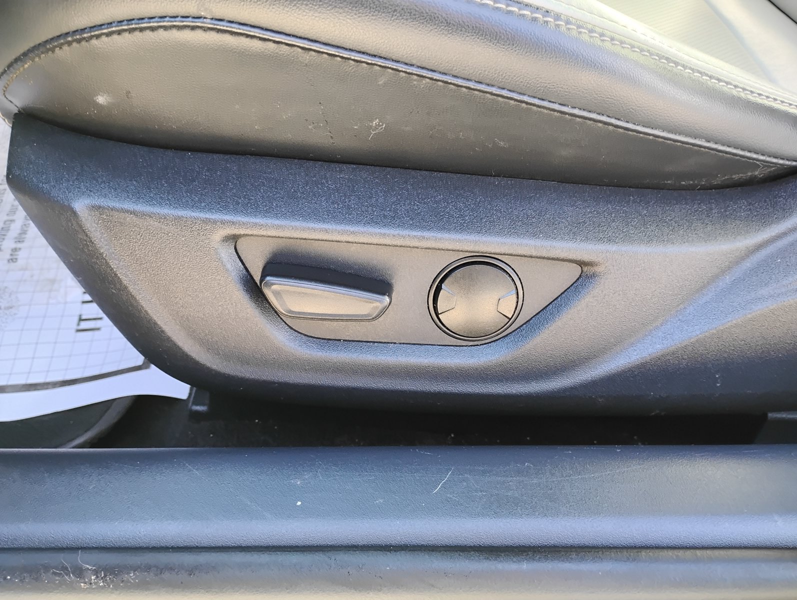 Used 2024 Ford Mustang Premium RWD image 21