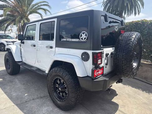 Used 2016 Jeep Wrangler Unlimited Sport AWD/4WD image 5