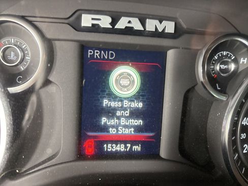 Used 2024 RAM 3500 SLT image 11