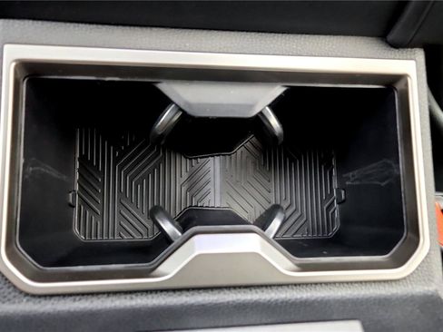 Certified 2025 Toyota Tacoma 4x4 Double Cab Hybrid image 44