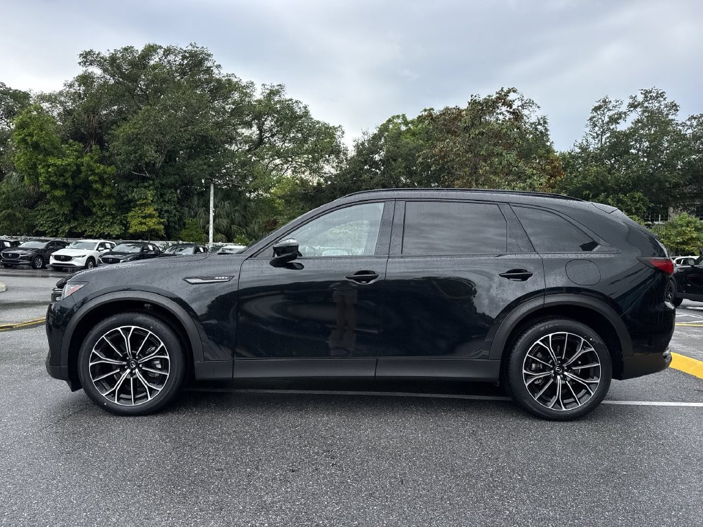 Certified 2025 MAZDA CX-70 Plug-In Hybrid w/ Premium Plus AWD/4WD image 27
