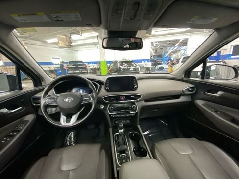 Used 2019 Hyundai Santa Fe AWD image 28