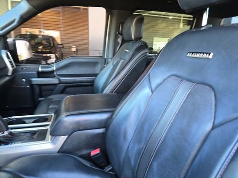 Used 2019 Ford F150 Platinum image 8