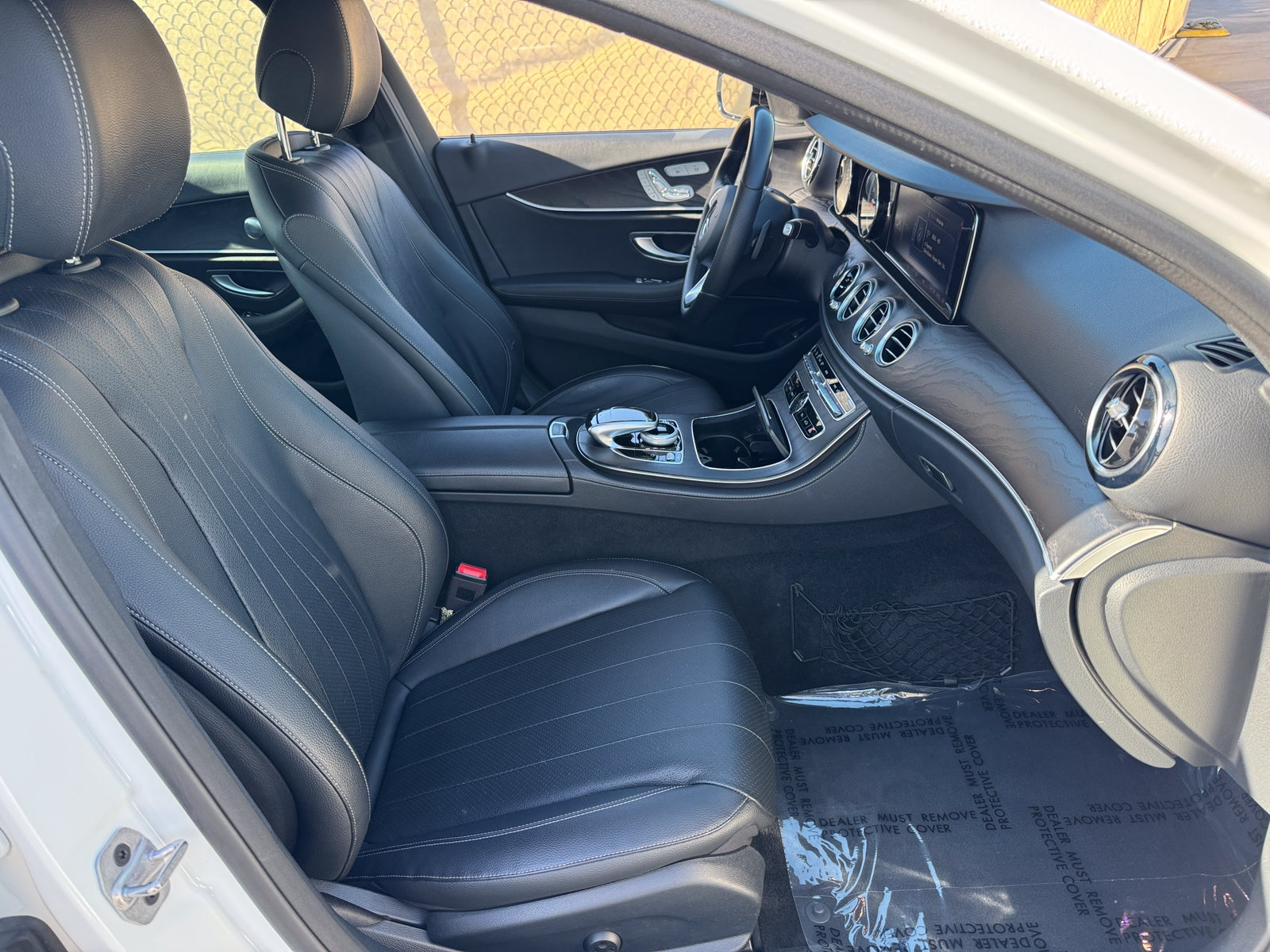Used 2018 Mercedes-Benz E 300 image 6