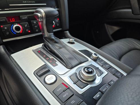 Used 2015 Audi Q7 3.0T S line Prestige AWD/4WD image 37