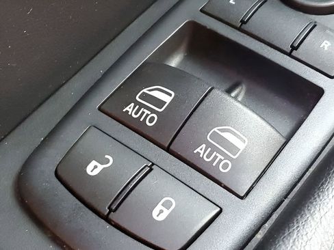 Used 2016 Dodge Challenger R/T Scat Pack image 34