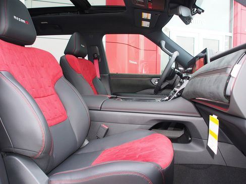 New 2026 Nissan Armada NISMO image 10