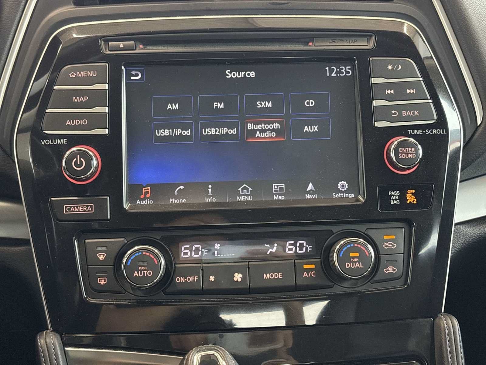 Used 2016 Nissan Maxima SR FWD image 17