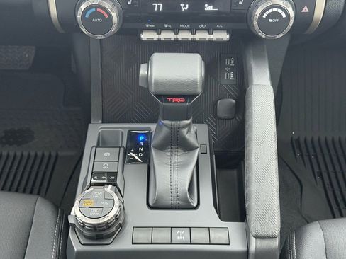 Used 2026 Toyota Tacoma TRD Off-Road image 24