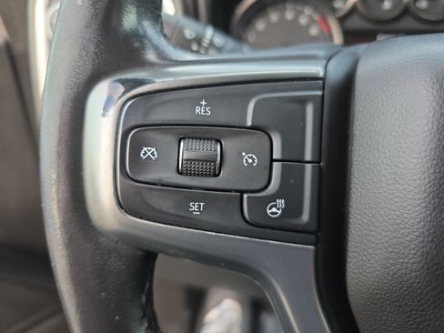 Used 2021 Chevrolet Silverado 1500 LT Trail Boss w/ Convenience Package II AWD/4WD image 17
