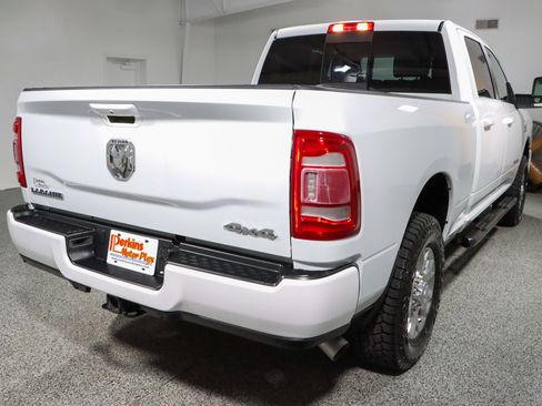Used 2023 RAM 2500 Laramie AWD/4WD image 7