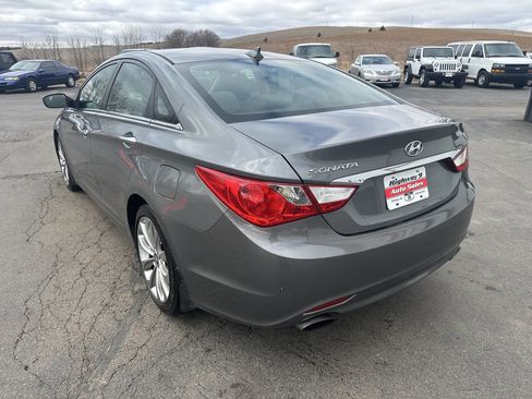 Used 2013 Hyundai Sonata SE image 3