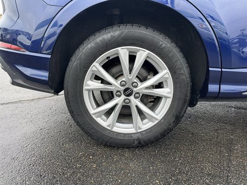 Used 2024 Audi Q3 2.0T Premium image 25