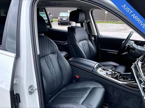 Used 2026 BMW X7 xDrive40i AWD/4WD image 29