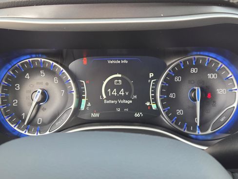 New 2026 Chrysler Pacifica Select image 17